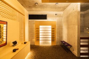 永代供養付き納骨堂の内部の様子　お墓として使う人も増えてきている